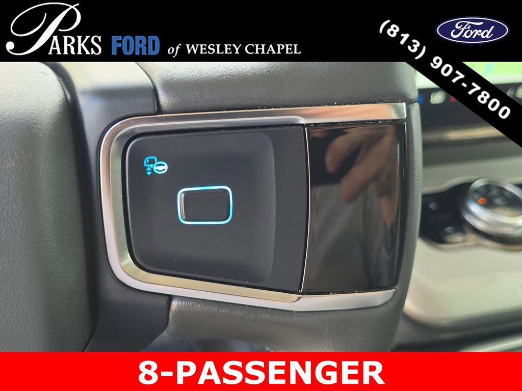 Certified 2025 Ford Expedition Active image 30