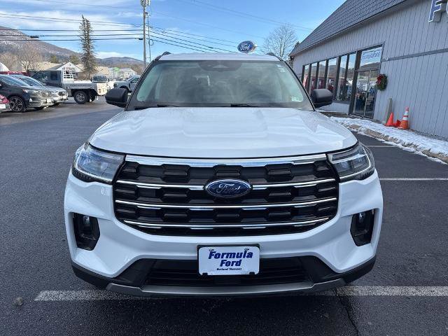 Certified 2025 Ford Explorer Active w/ Active Comfort Package AWD/4WD image 8