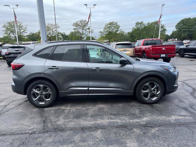 Certified 2024 Ford Escape ST-Line FWD image 6