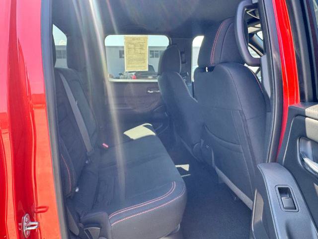 Used 2025 Nissan Frontier Pro-X RWD image 17