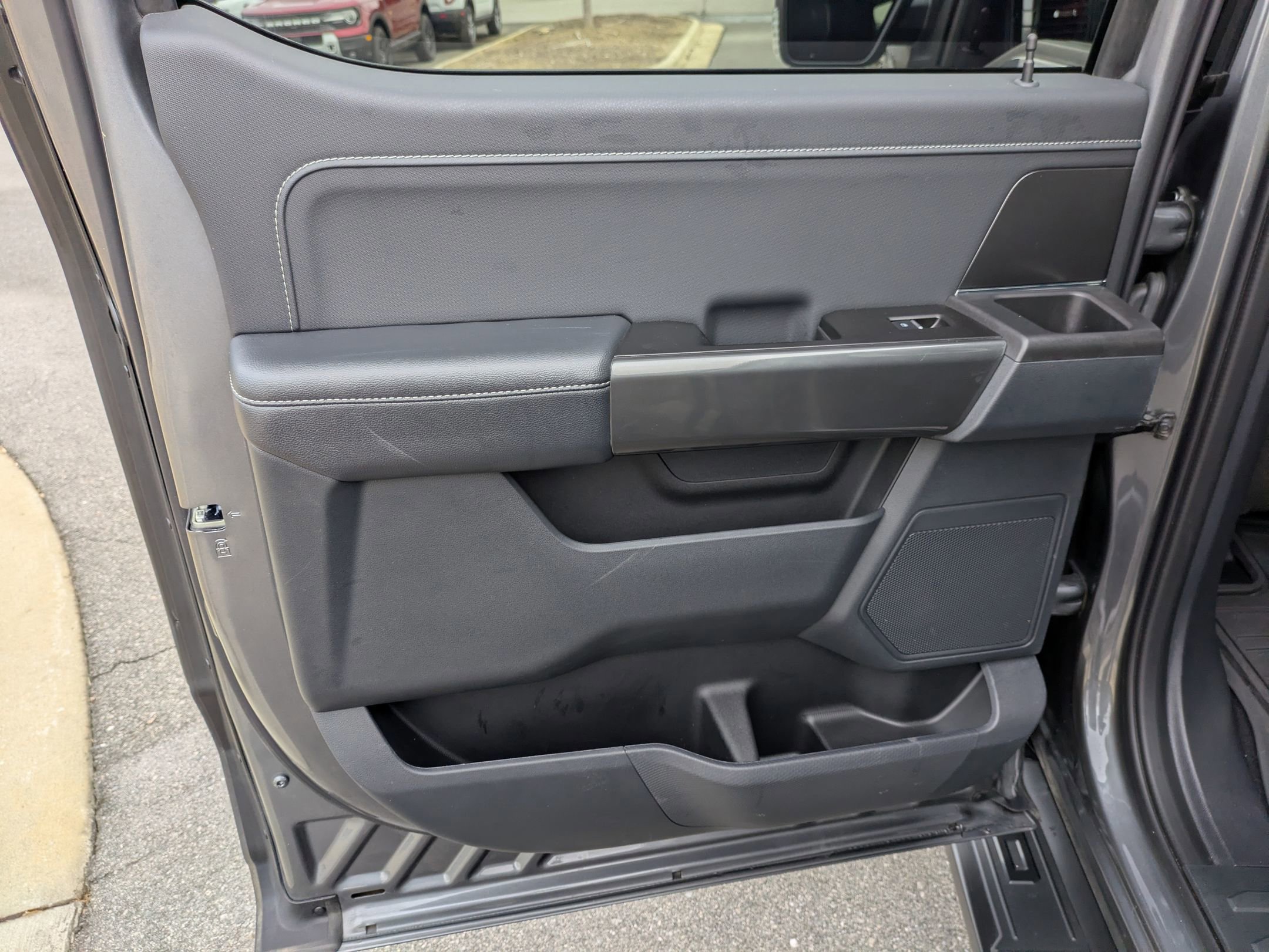 Certified 2023 Ford F150 XLT w/ Equipment Group 302A High image 31