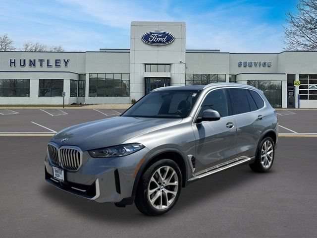Used 2024 BMW X5 xDrive40i AWD/4WD image 1