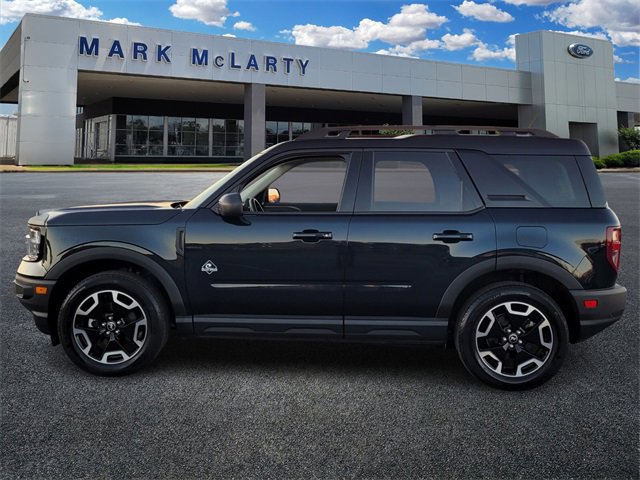 Certified 2023 Ford Bronco Sport Outer Banks w/ Tech Package image 2