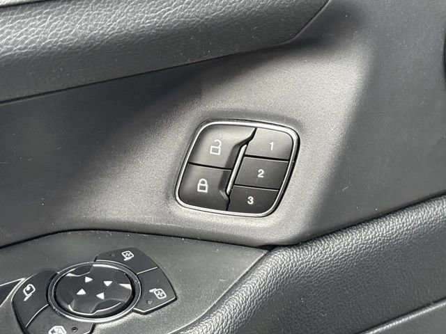 Certified 2024 Ford Expedition Max XLT image 26