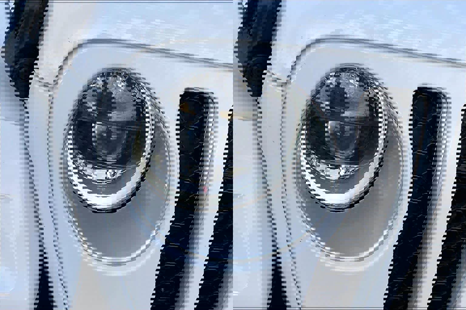 Used 2023 Jeep Wrangler Sahara w/ Cold Weather Group image 27