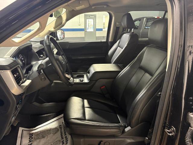 Certified 2022 Ford Expedition XLT w/ Equipment Group 202A AWD/4WD image 9