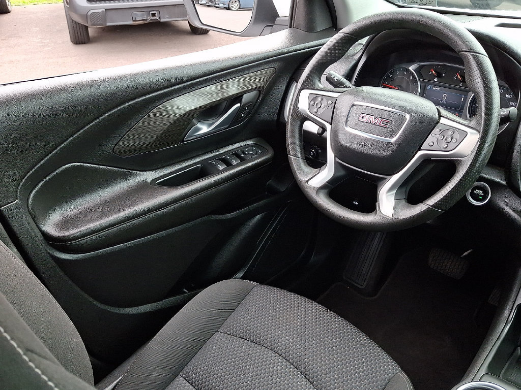 Used 2022 GMC Terrain SLE w/ Driver Convenience Package AWD/4WD image 14