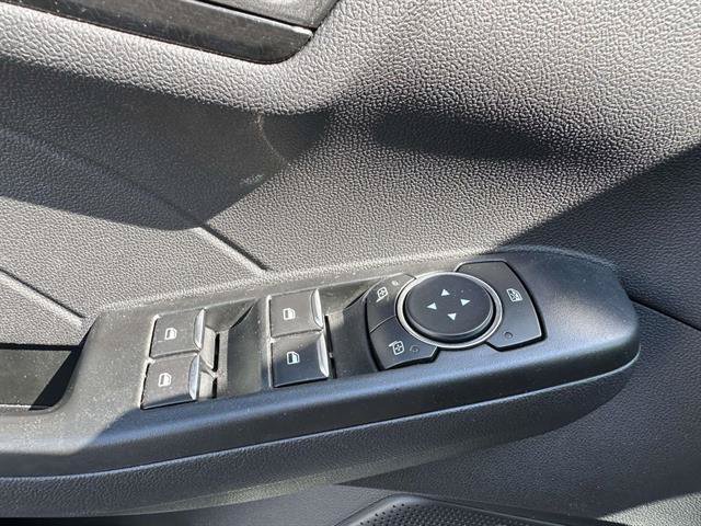 Certified 2022 Ford Escape SEL w/ SEL Stealth AWD Package image 31