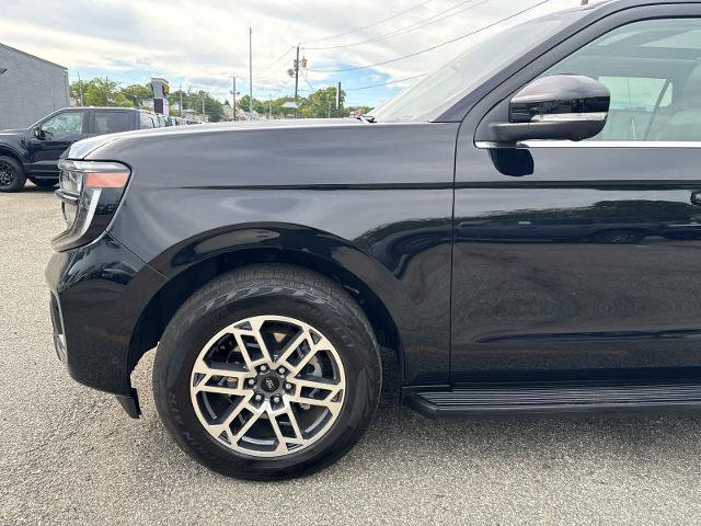Certified 2025 Ford Expedition Max Active AWD/4WD image 14