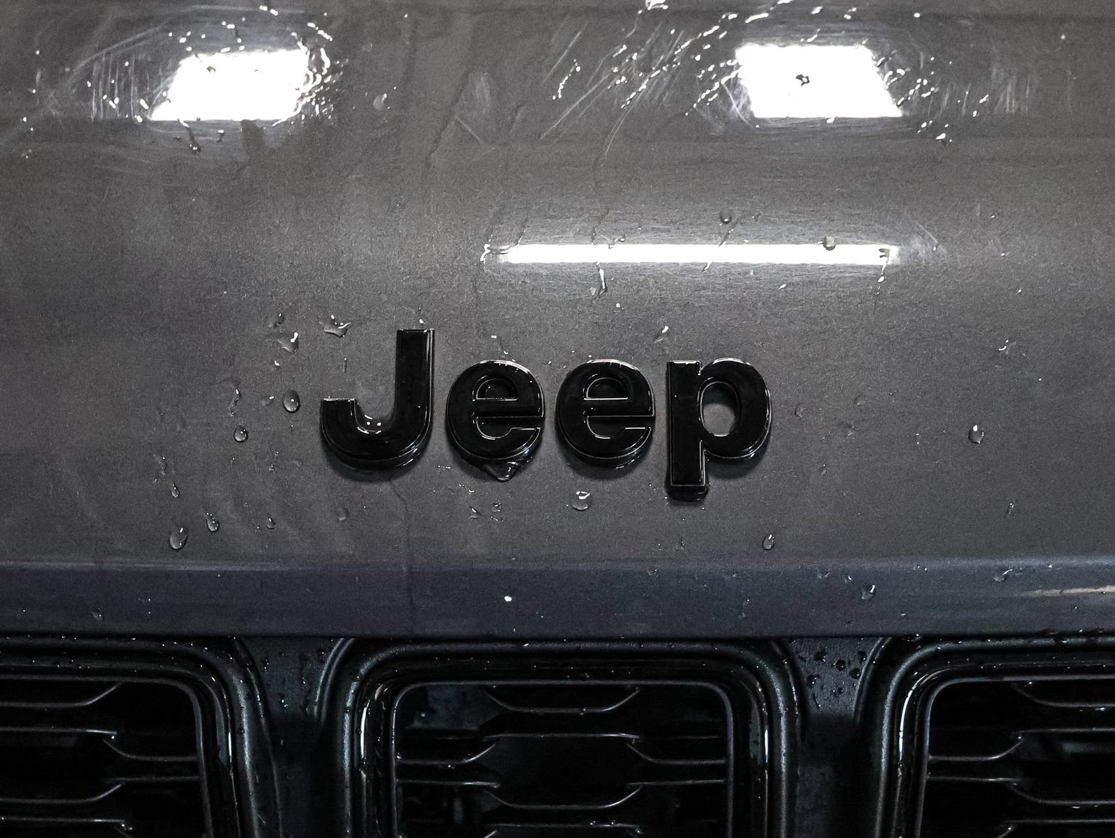 Used 2022 Jeep Grand Cherokee L Laredo AWD/4WD image 13