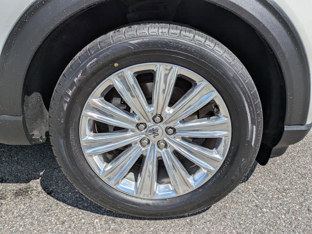 Certified 2022 Ford Explorer King Ranch w/ Premium Technology Package AWD/4WD image 11