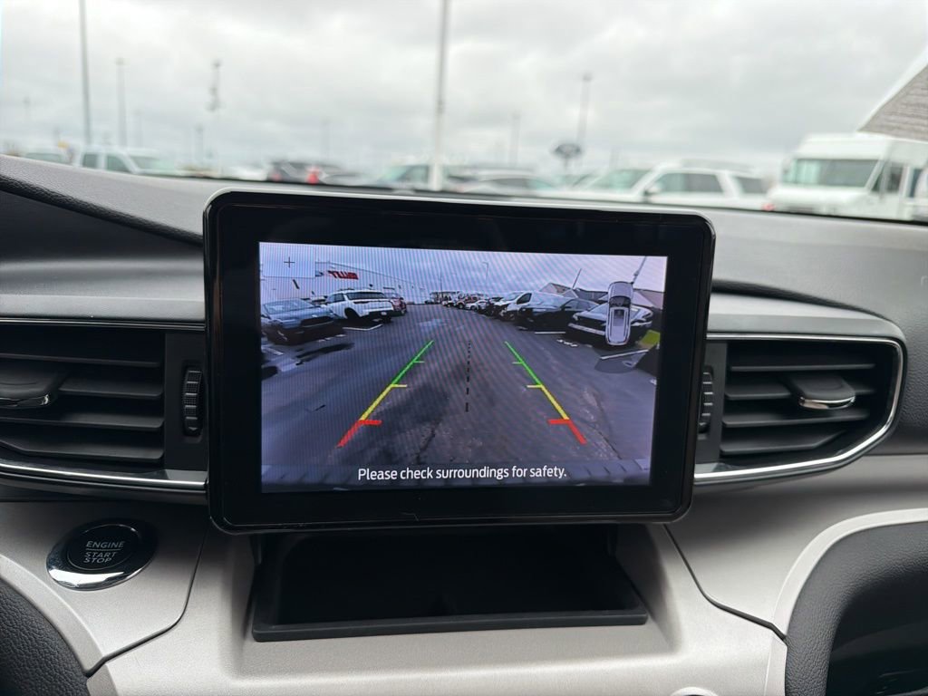 Certified 2023 Ford Explorer XLT w/ Equipment Group 202A image 28