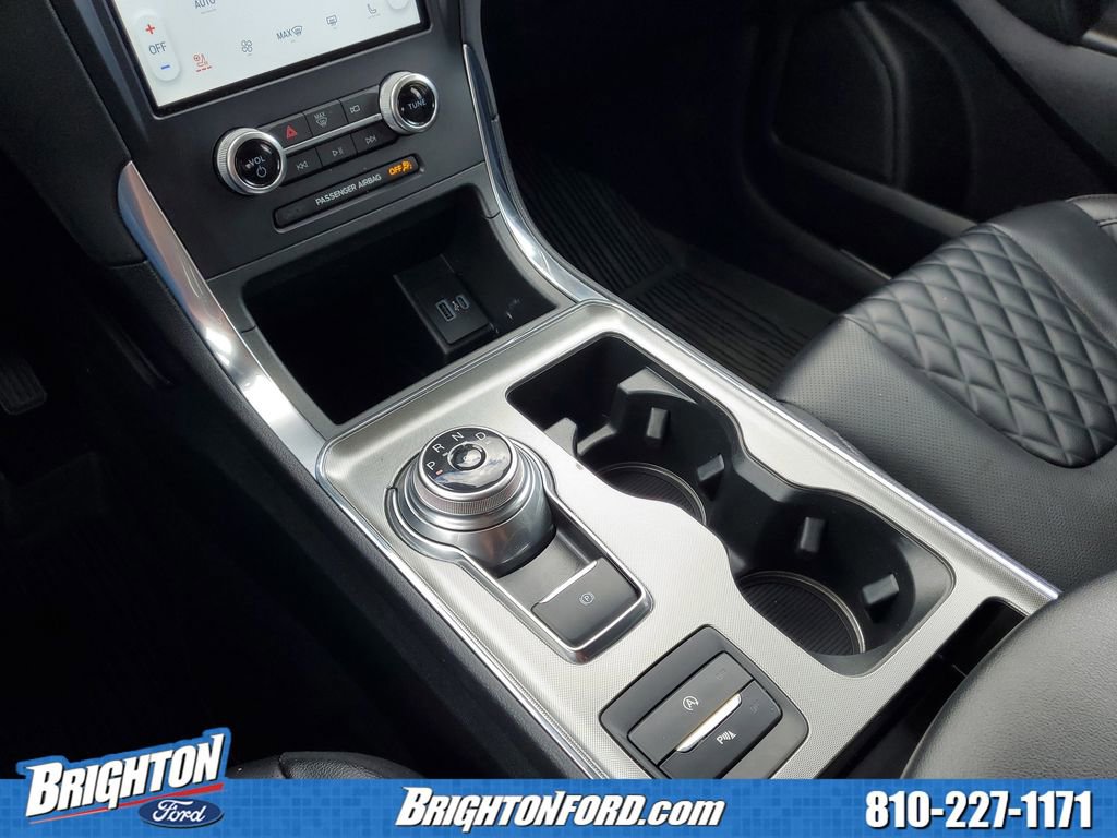 Certified 2023 Ford Edge Titanium w/ Equipment Group 301A AWD/4WD image 30