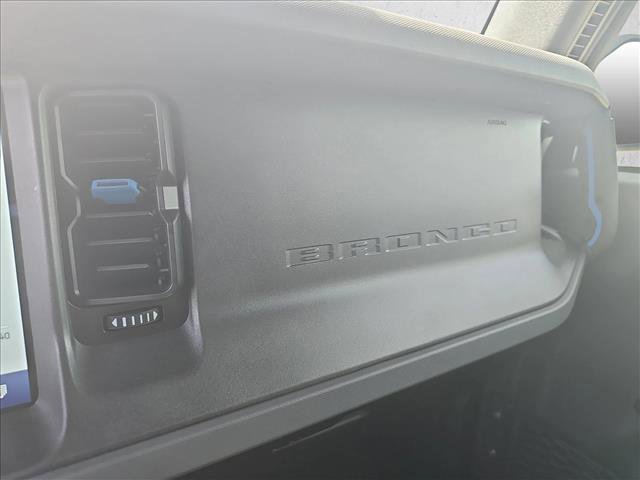 Certified 2024 Ford Bronco Black Diamond AWD/4WD image 23