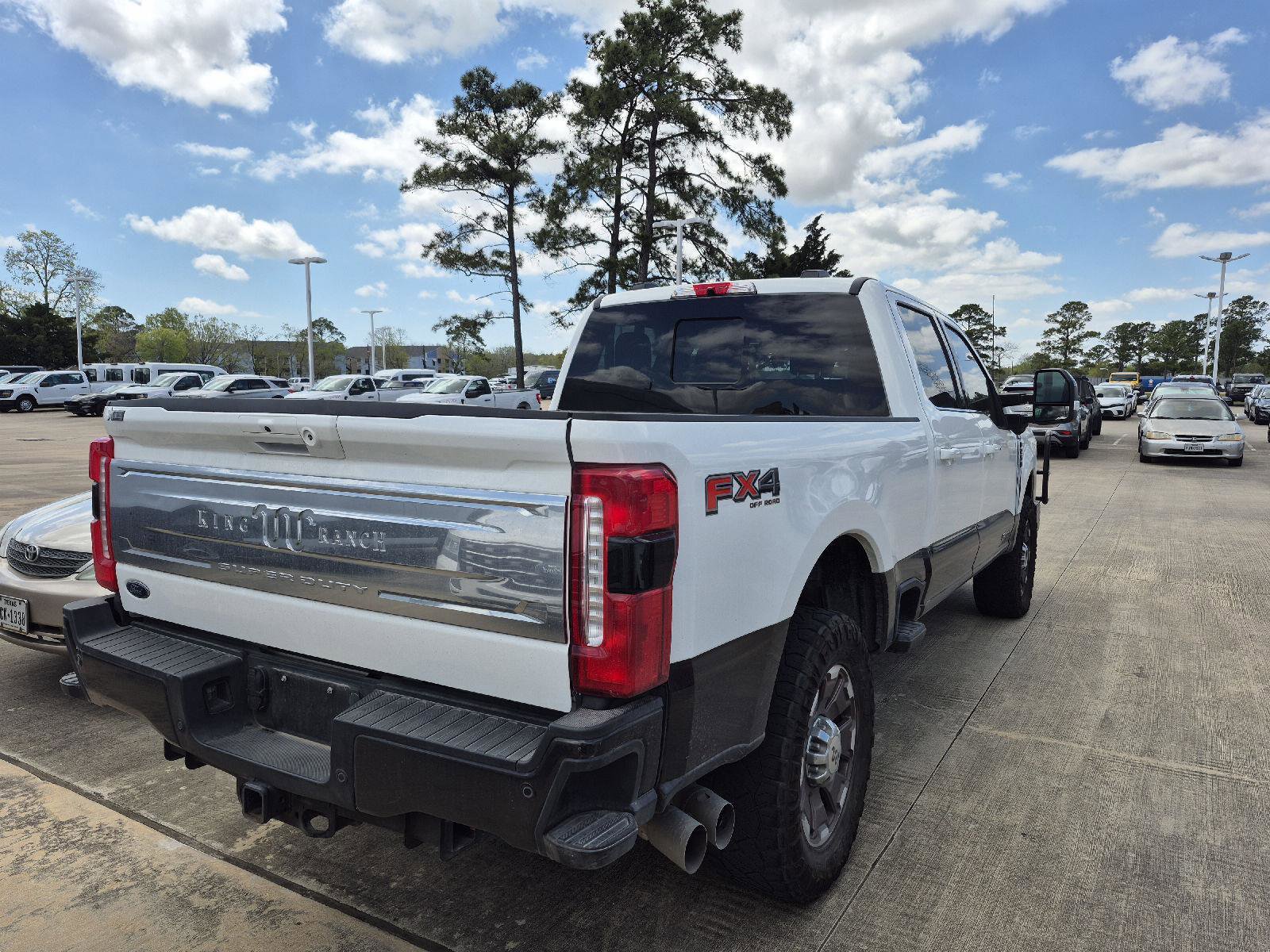 Certified 2025 Ford F250 King Ranch w/ FX4 Off-Road Package image 2