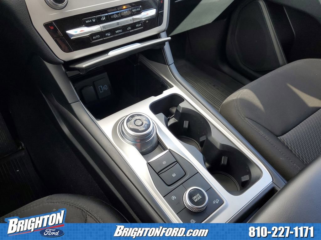 Certified 2024 Ford Explorer XLT AWD/4WD image 28