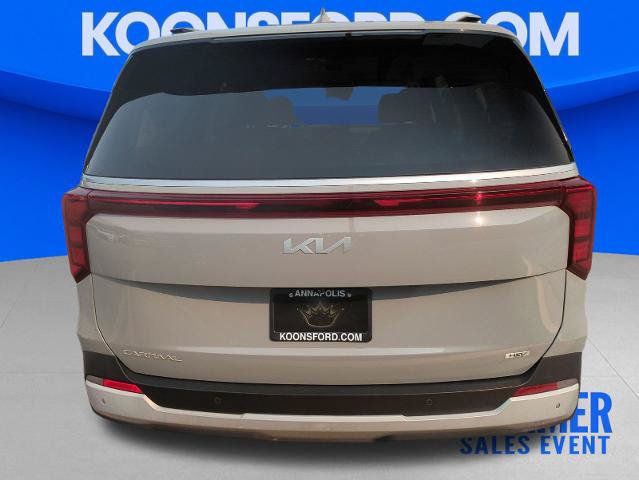 Used 2025 Kia Carnival EX FWD image 7