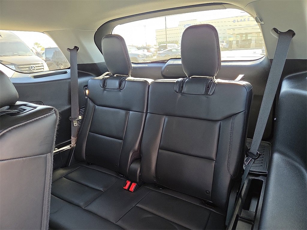 Certified 2023 Ford Explorer XLT w/ Equipment Group 202A image 21