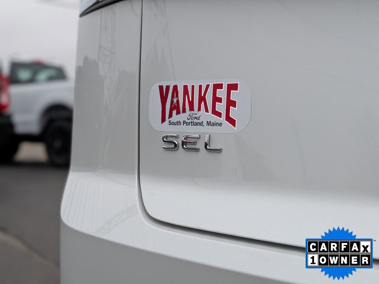 Used 2025 Volkswagen Atlas Cross Sport SEL Premium R-Line AWD/4WD image 14