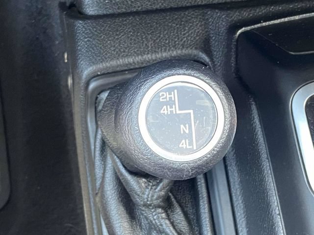 Used 2020 Jeep Wrangler Sport AWD/4WD image 29