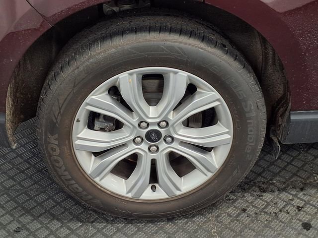 Certified 2024 Ford Edge Titanium AWD/4WD image 31
