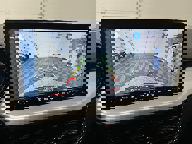 Certified 2024 Ford Escape Platinum image 13