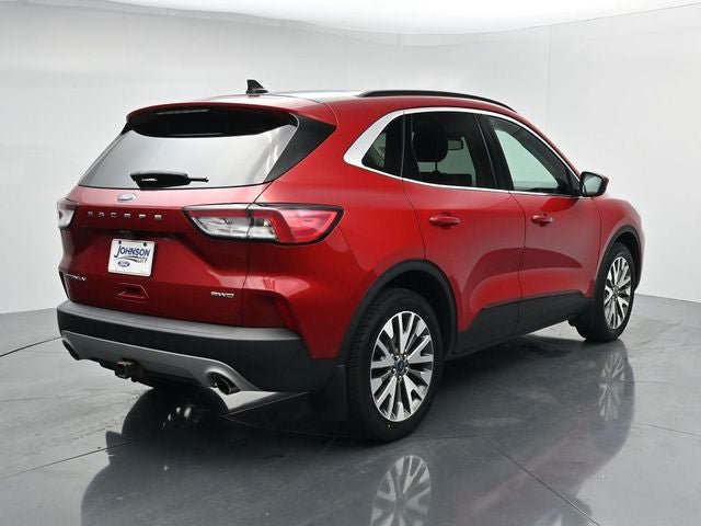 Certified 2022 Ford Escape Titanium w/ Class II Trailer Tow Package AWD/4WD image 9