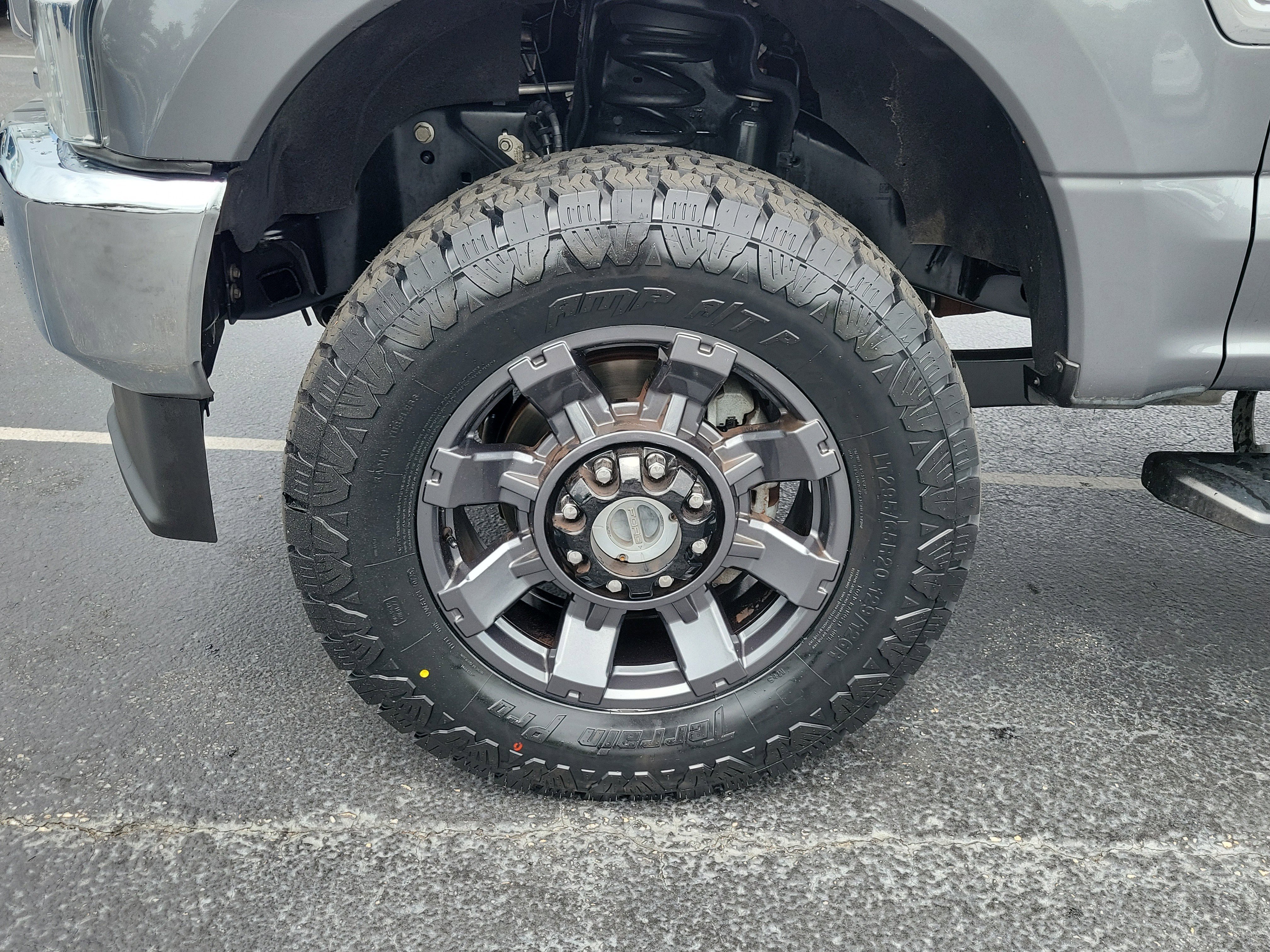 Certified 2022 Ford F250 XLT AWD/4WD image 5