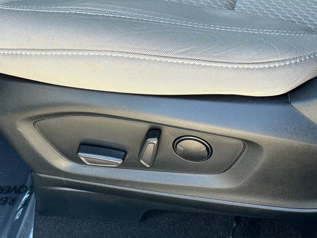 Certified 2023 Ford Explorer XLT RWD image 23