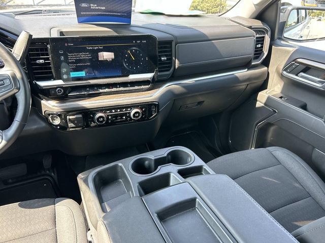 Used 2023 Chevrolet Silverado 1500 RST w/ Z71 Off-Road Package AWD/4WD image 14