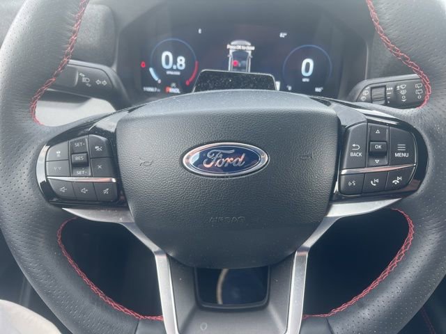 Certified 2025 Ford Explorer ST-Line w/ Premium Package AWD/4WD image 14