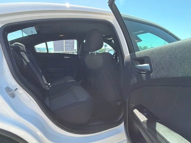 Used 2021 Dodge Charger SXT w/ Blacktop Package AWD/4WD image 17
