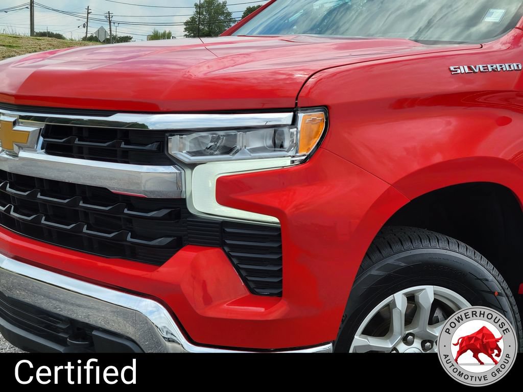Used 2023 Chevrolet Silverado 1500 LT AWD/4WD image 11