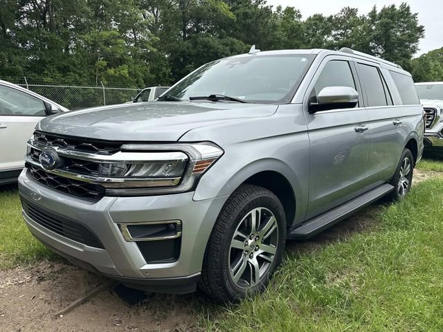 Certified 2024 Ford Expedition Max Limited RWD image 3
