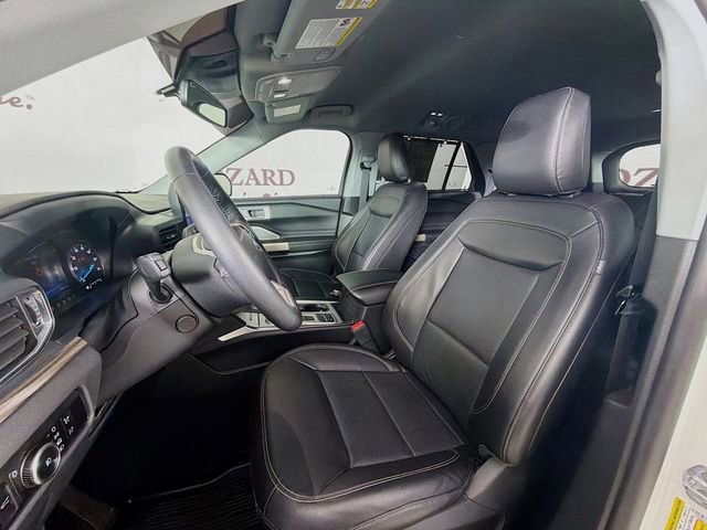 Certified 2023 Ford Explorer Limited w/ Limited Technology Package image 26