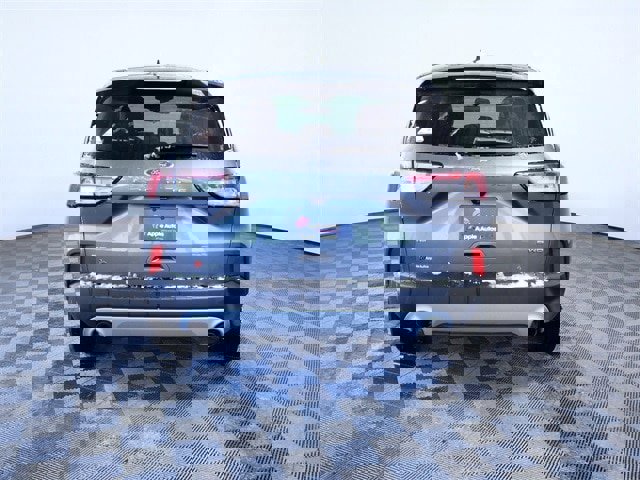 Certified 2022 Ford Escape SE w/ Convenience Package image 3
