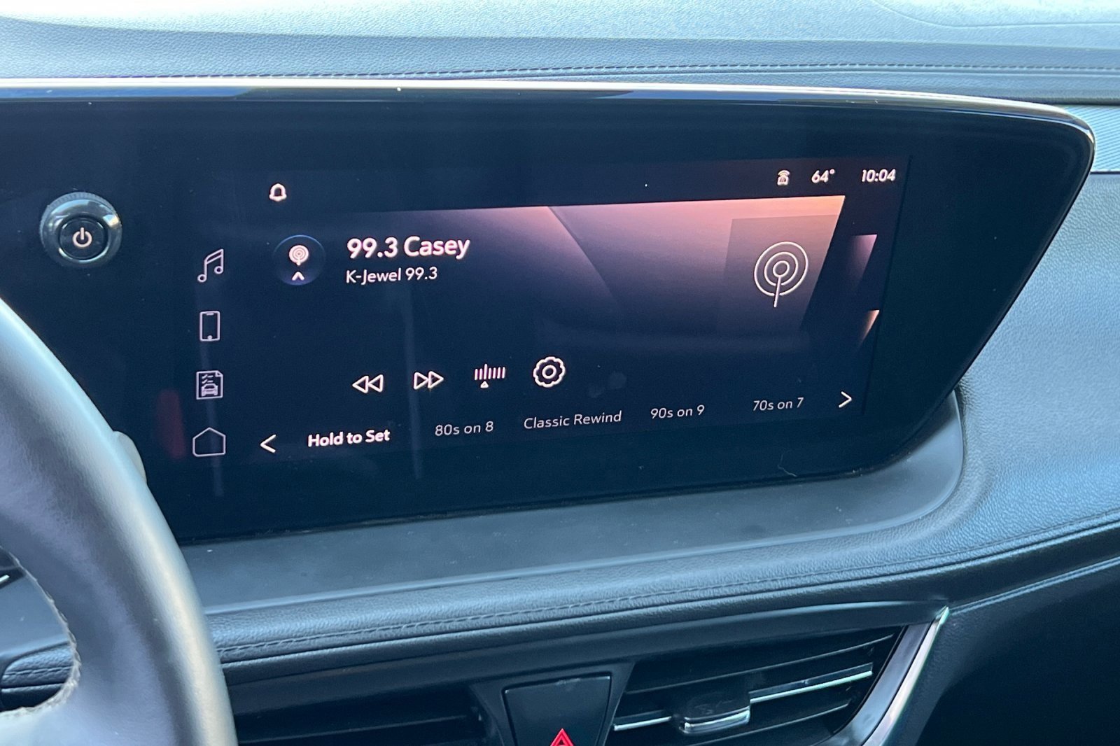 Used 2024 Buick Encore GX Sport Touring image 19