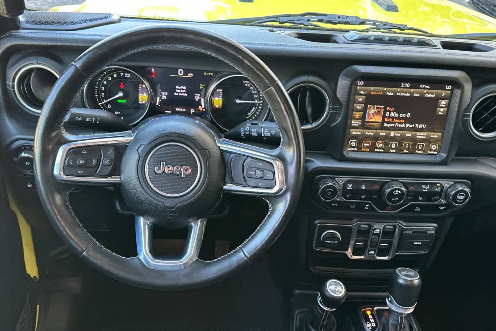 Used 2023 Jeep Wrangler Unlimited Sahara w/ Cold Weather Group AWD/4WD image 15