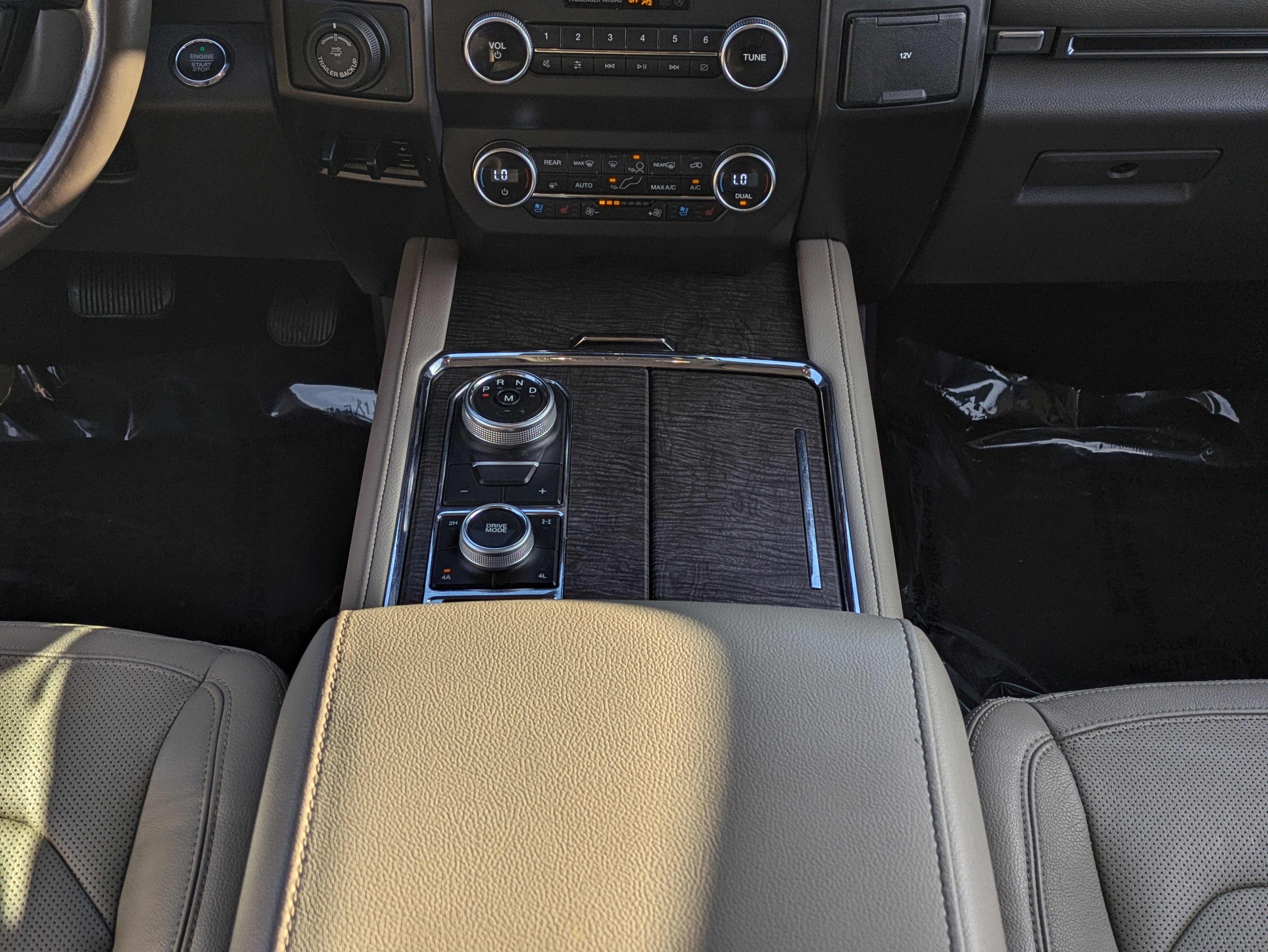 Certified 2020 Ford Expedition Max Limited w/ Equipment Group 302A image 21