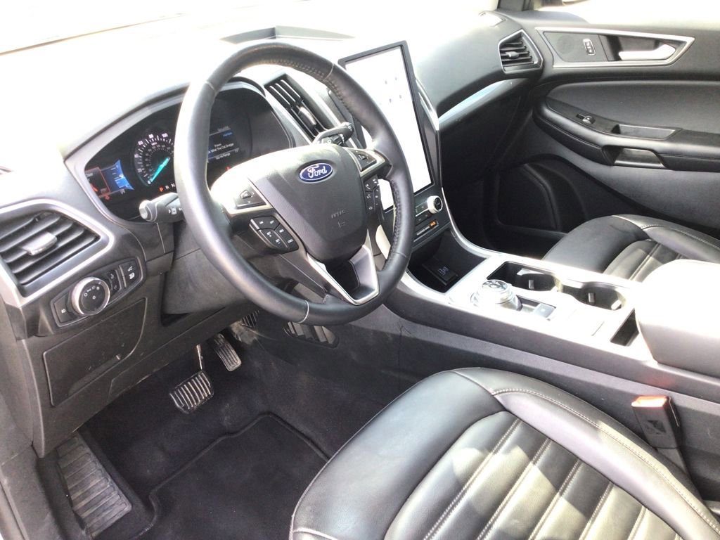 Certified 2024 Ford Edge SEL w/ Convenience Package image 10