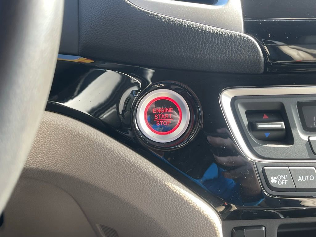 Used 2020 Honda Ridgeline RTL-E image 35