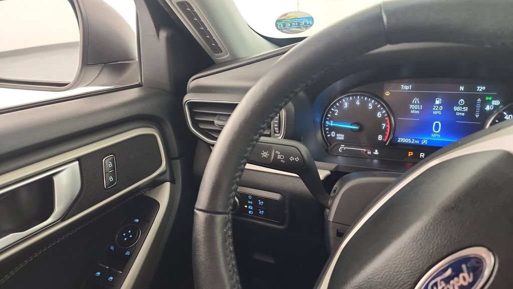 Certified 2024 Ford Explorer XLT w/ Equipment Group 202A AWD/4WD image 19