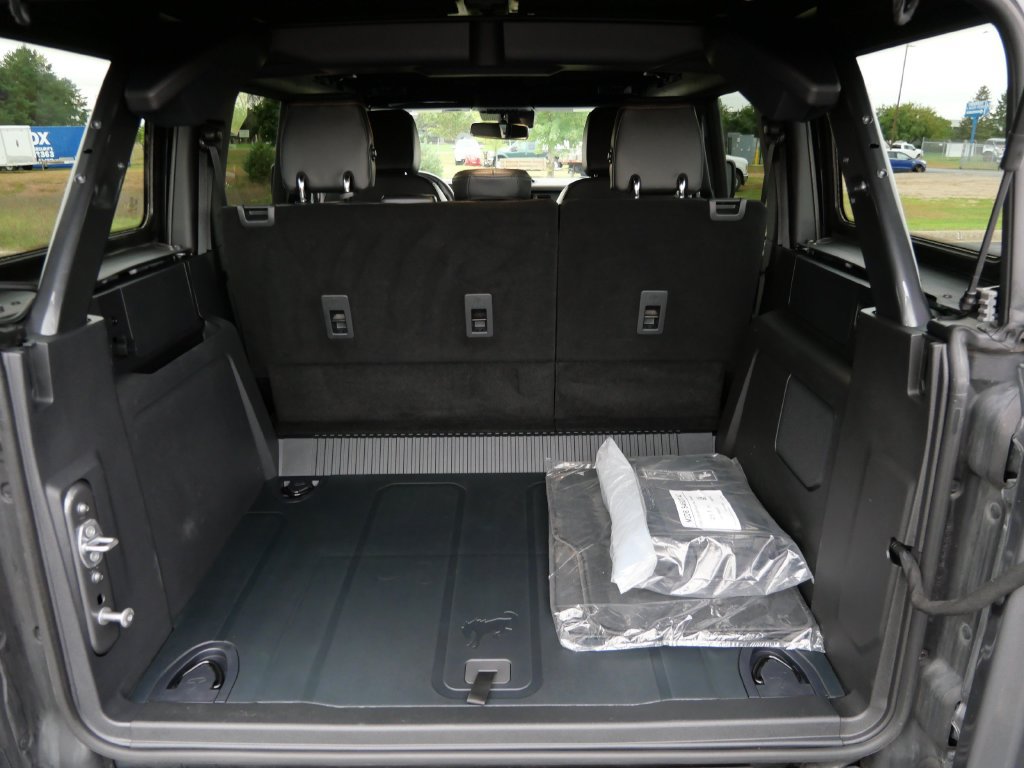 Certified 2024 Ford Bronco Badlands AWD/4WD image 9
