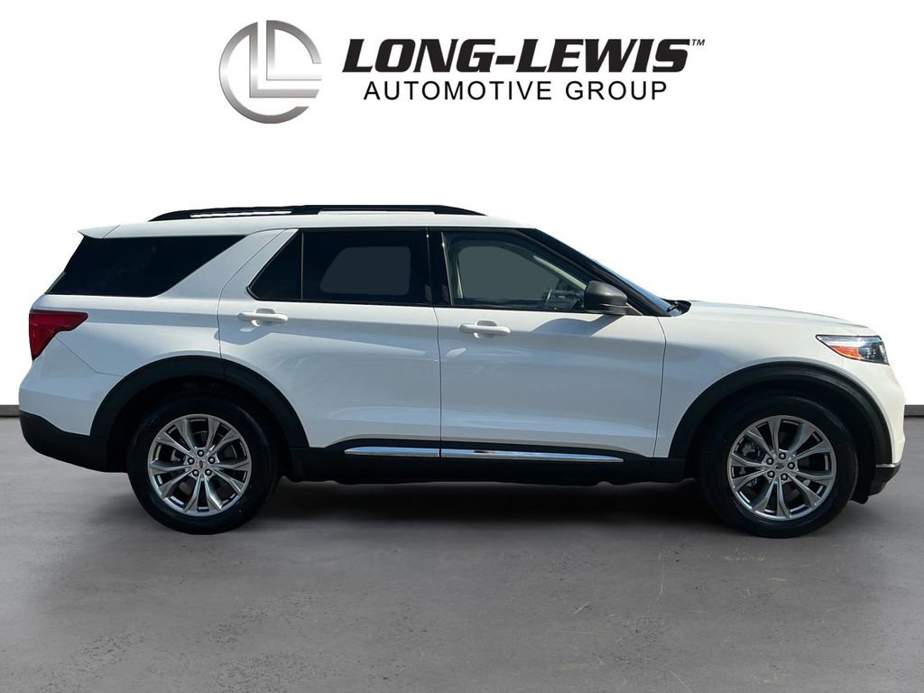 Certified 2020 Ford Explorer XLT w/ Equipment Group 202A RWD image 8