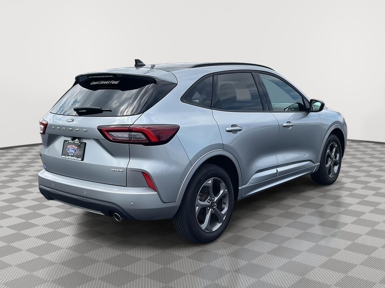 Certified 2024 Ford Escape ST-Line w/ Tech Pack #1 AWD/4WD image 5