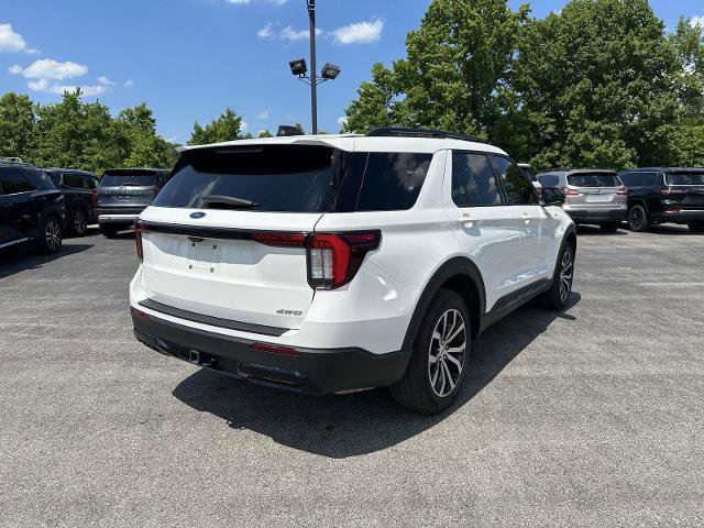 Certified 2025 Ford Explorer ST-Line AWD/4WD image 6