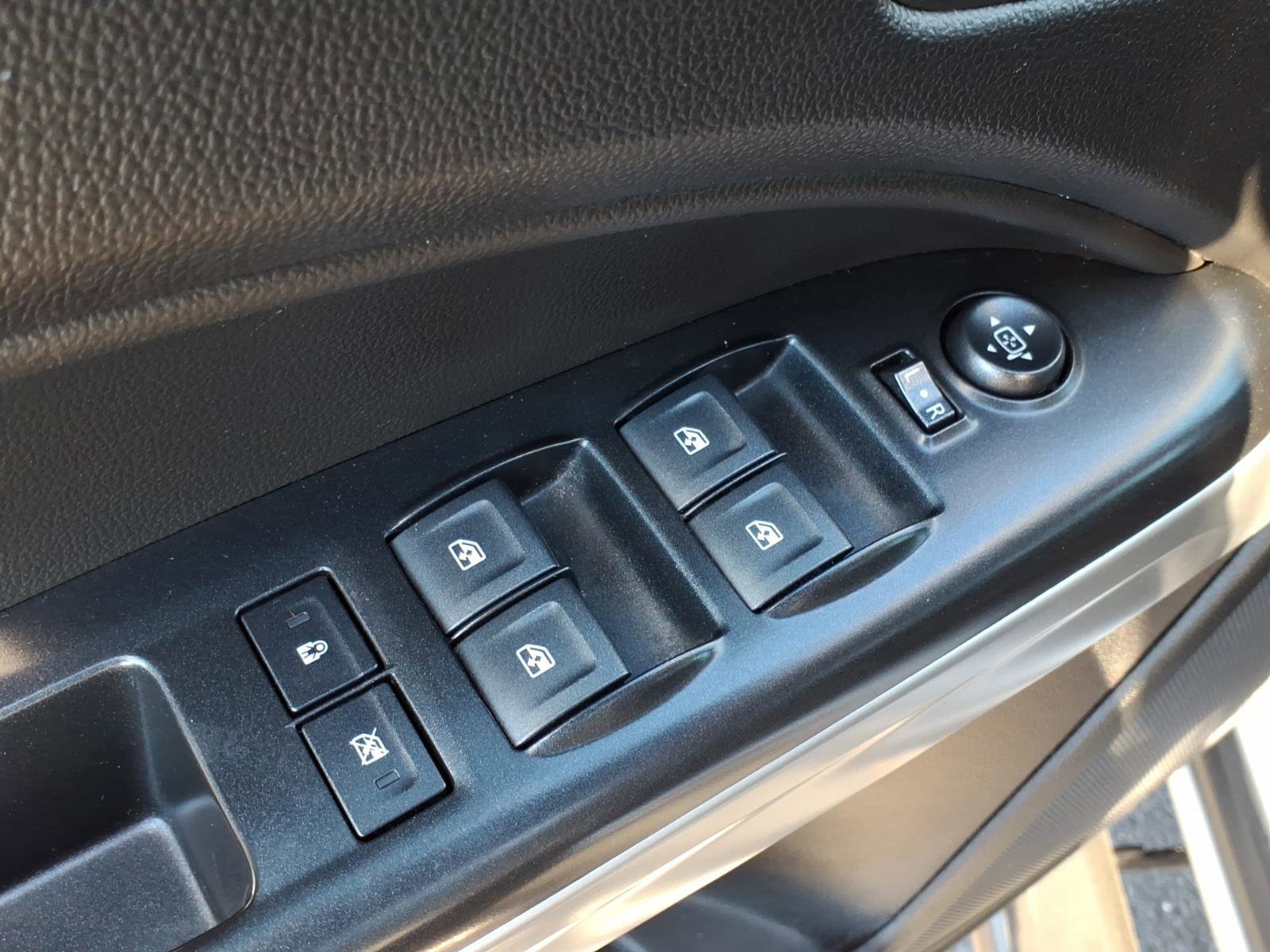 Used 2019 Chevrolet Colorado LT w/ LT Convenience Package image 12