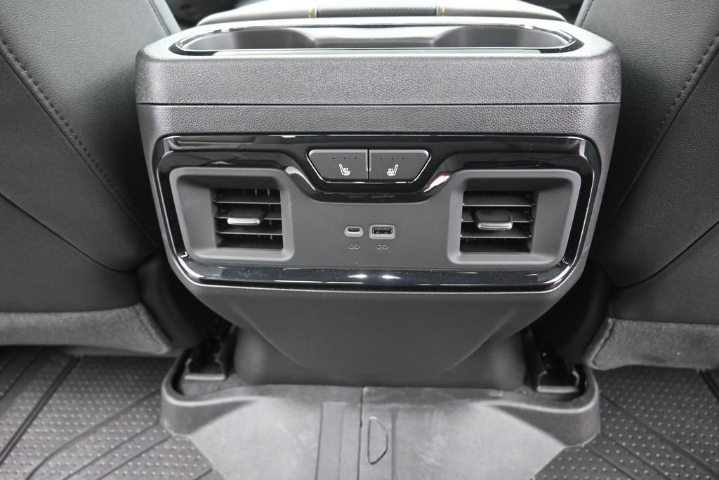 Used 2026 Chevrolet Silverado 1500 ZR2 AWD/4WD image 16