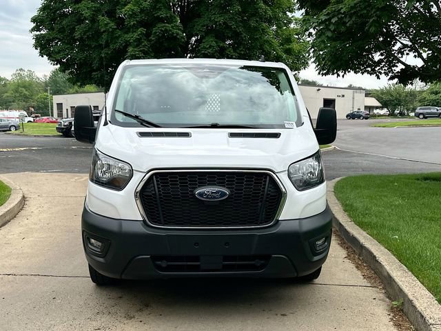Certified 2024 Ford Transit 250 Low Roof w/ Exterior Upgrade Package RWD image 2