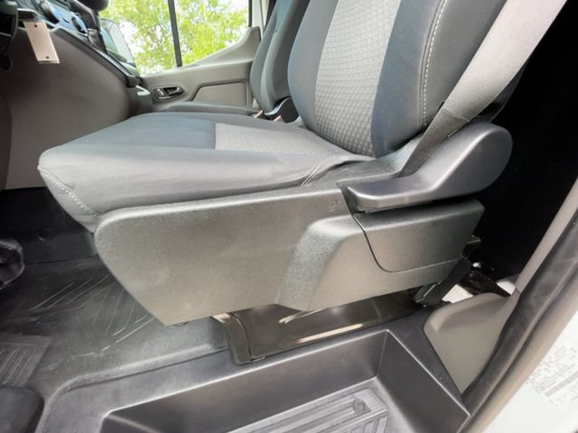 Certified 2025 Ford Transit 250 Low Roof w/ Exterior Upgrade Package RWD image 14
